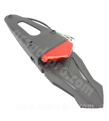 PORTA MATRÍCULA + LUZ LED ROJA HOMOLOGADA TNT R: 541300C