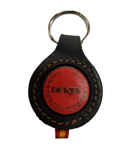 LLAVERO DE PIEL ( FABRICADO EN ESPAÑA ) LOGO DERBI