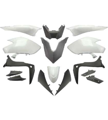 KIT DE PLASTICOS YAMAHA TMAX 530 2017-19 SX / DX BLANCO COMPETICIÓN ( 15 PIEZAS ) R: 367315