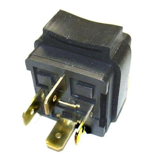RELE DE ARRANQUE 12 V. 30/40 AMPERIOS 4 TERMINALES GUILERA R: 04500322